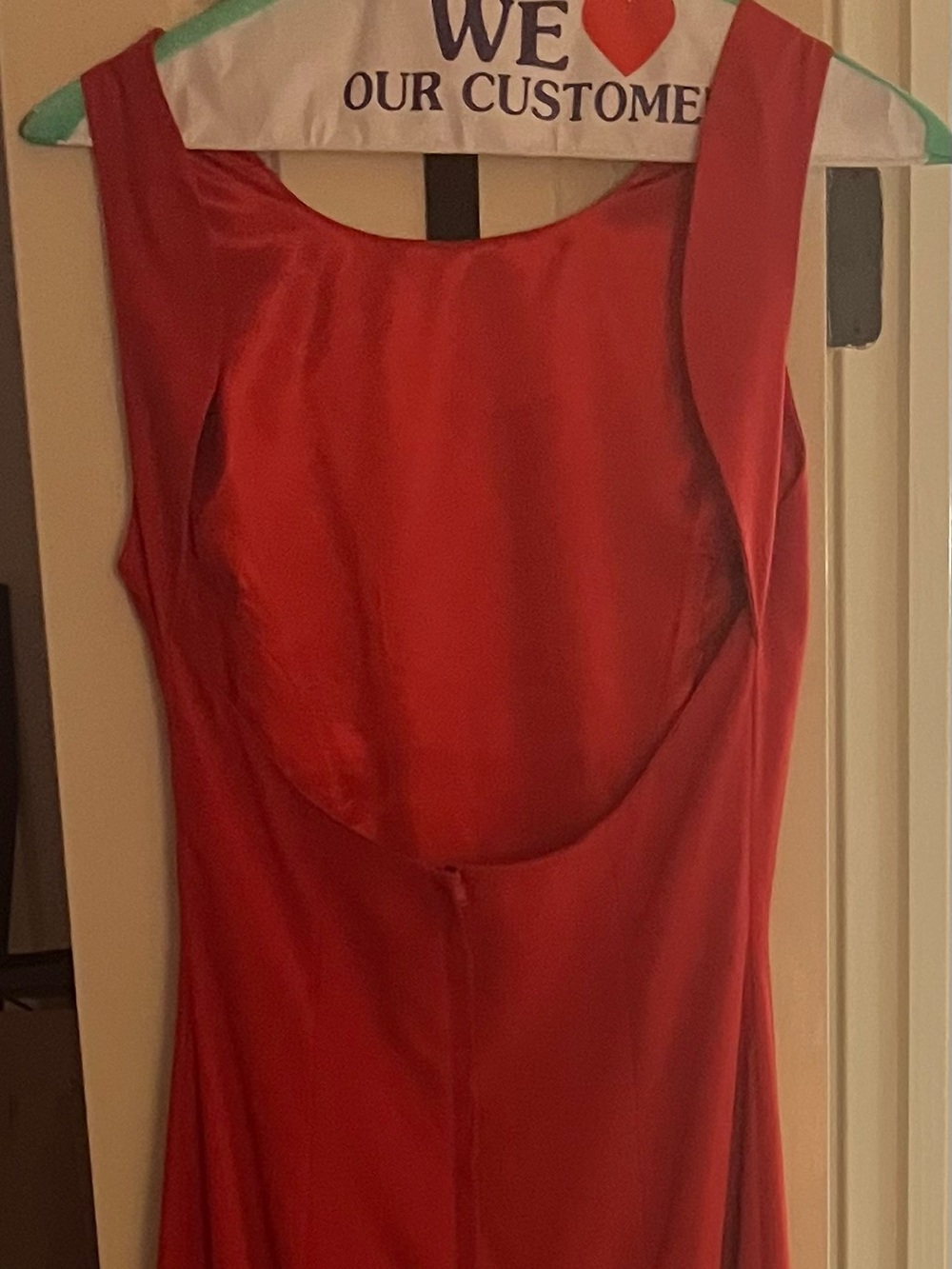 Red Sleeveless Women’s Dress - Elegant Evening Style with train